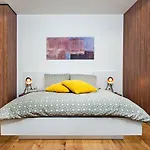 Vincero Apartment *