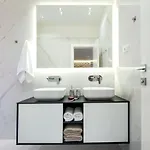 Vincero Apartment